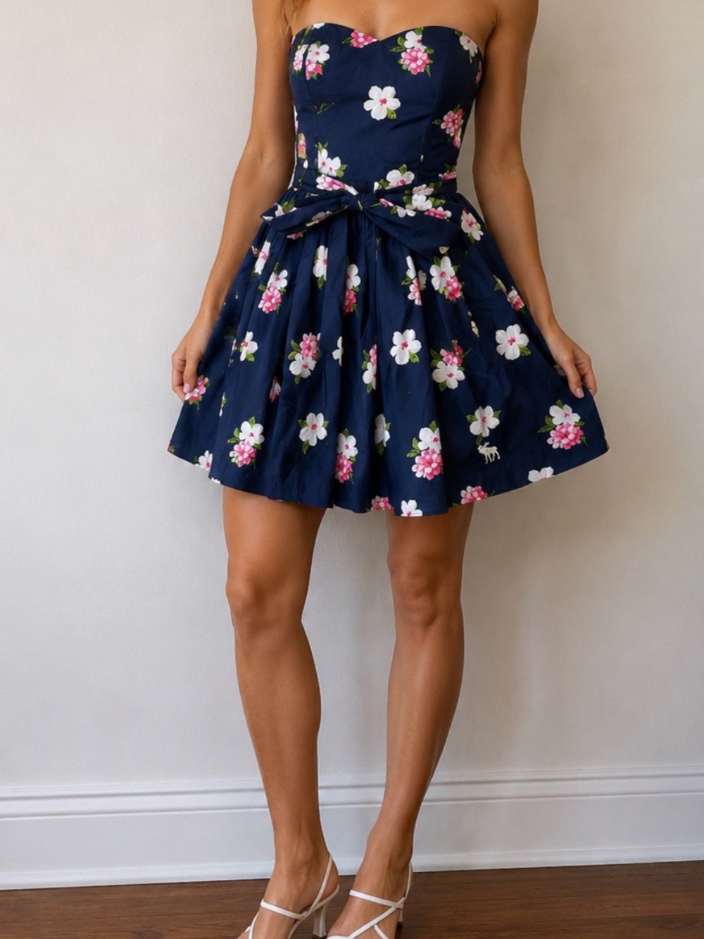 Abercrombie‎ & Fitch Navy Floral Smocked Strapless Mini Dress Sz S